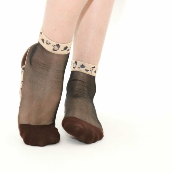 Feline resistant voile socks, the Leopard model