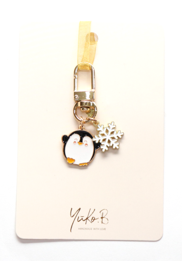 Miyu – Penguin Keychain