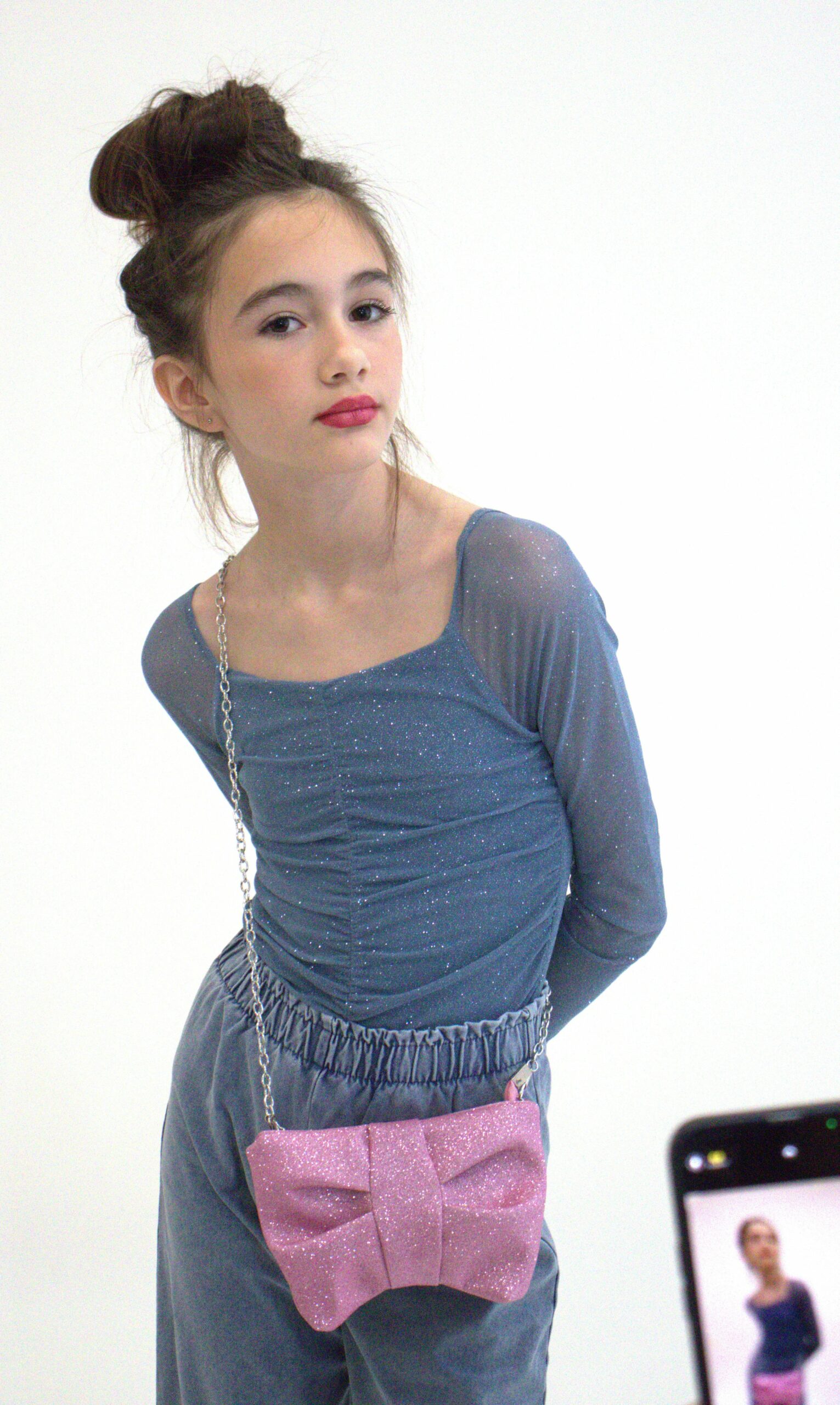 MoonroseglitterLifestyle2