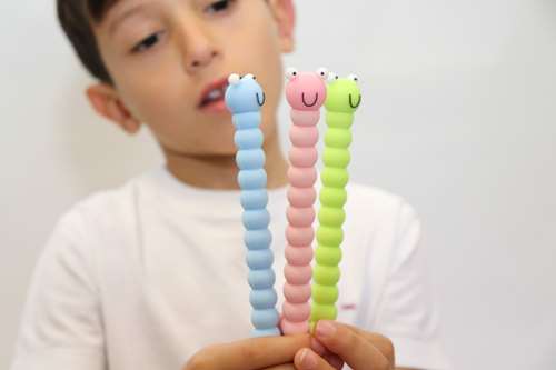 Tiny_Caterpillar_b761f9dc-11e2-4014-a63e-962025b7bad7