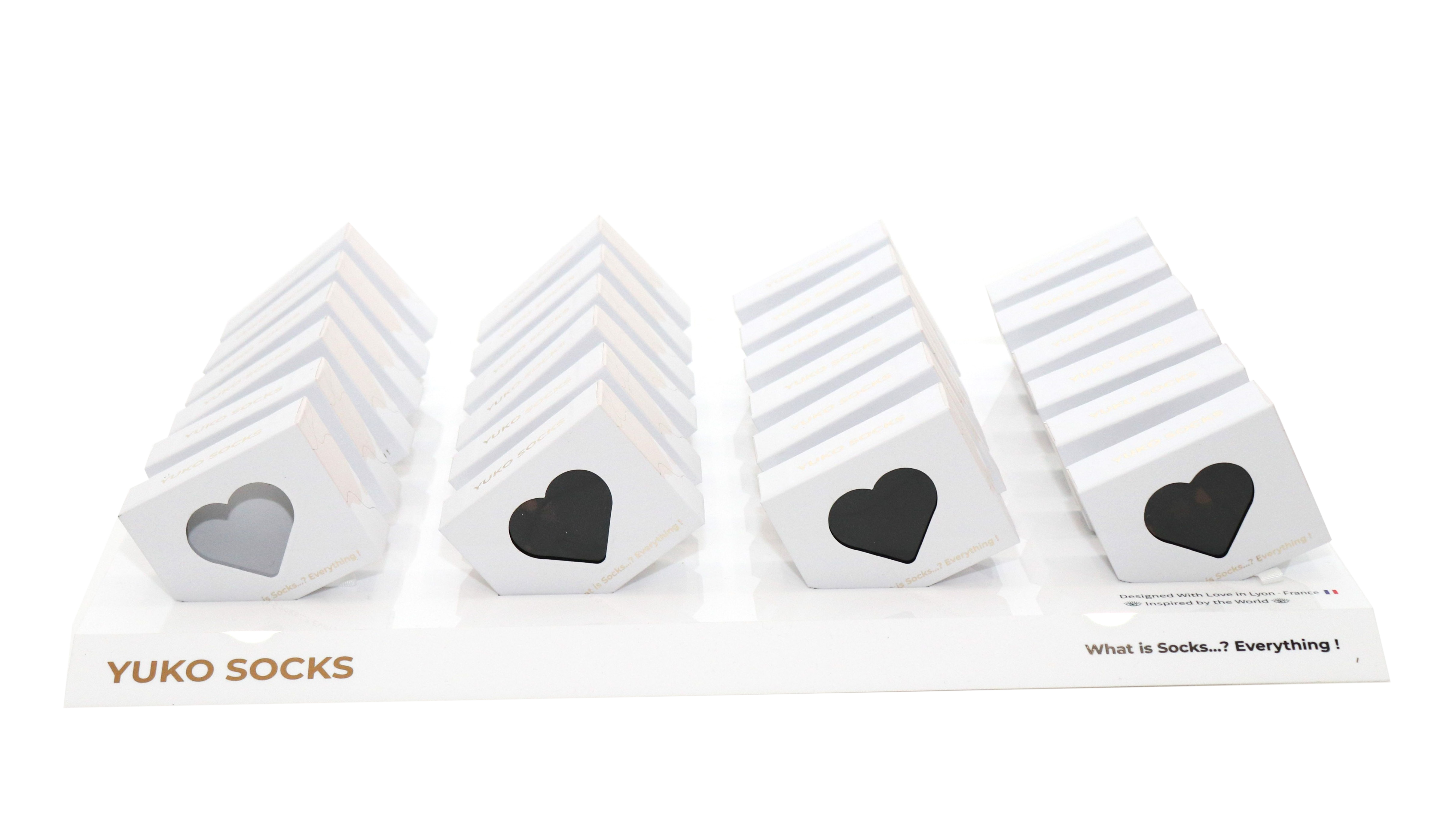 Display_Socks23_Jpeg